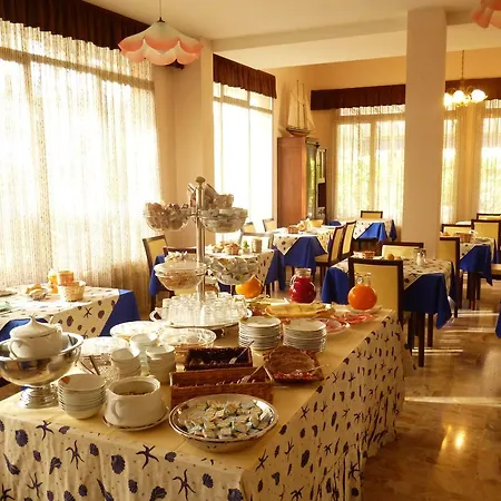 מלון Da Stefano 2*