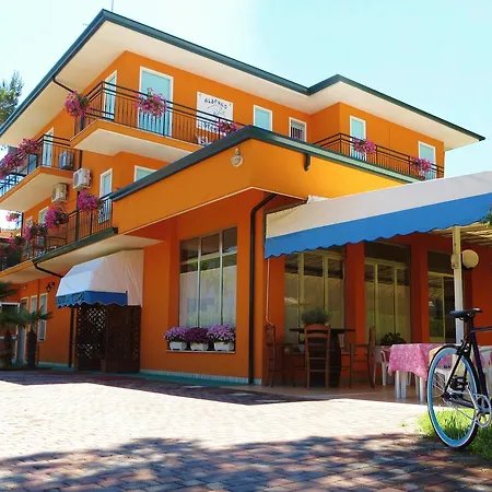 Da Stefano מלון 2*